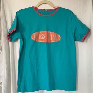 vintage guess short sleeve t shirt